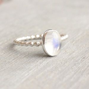Sterling Silver Moonstone Ring - size 5